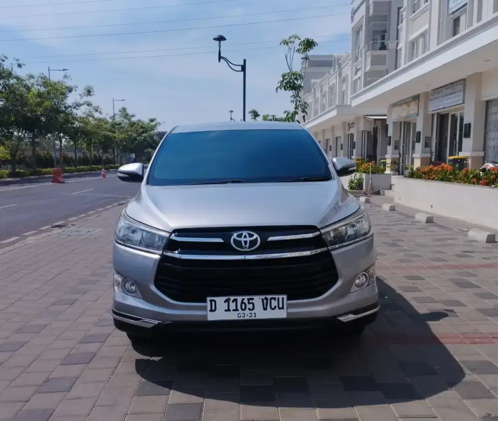 Innova reborn G AT 2,4 Diesel 2016