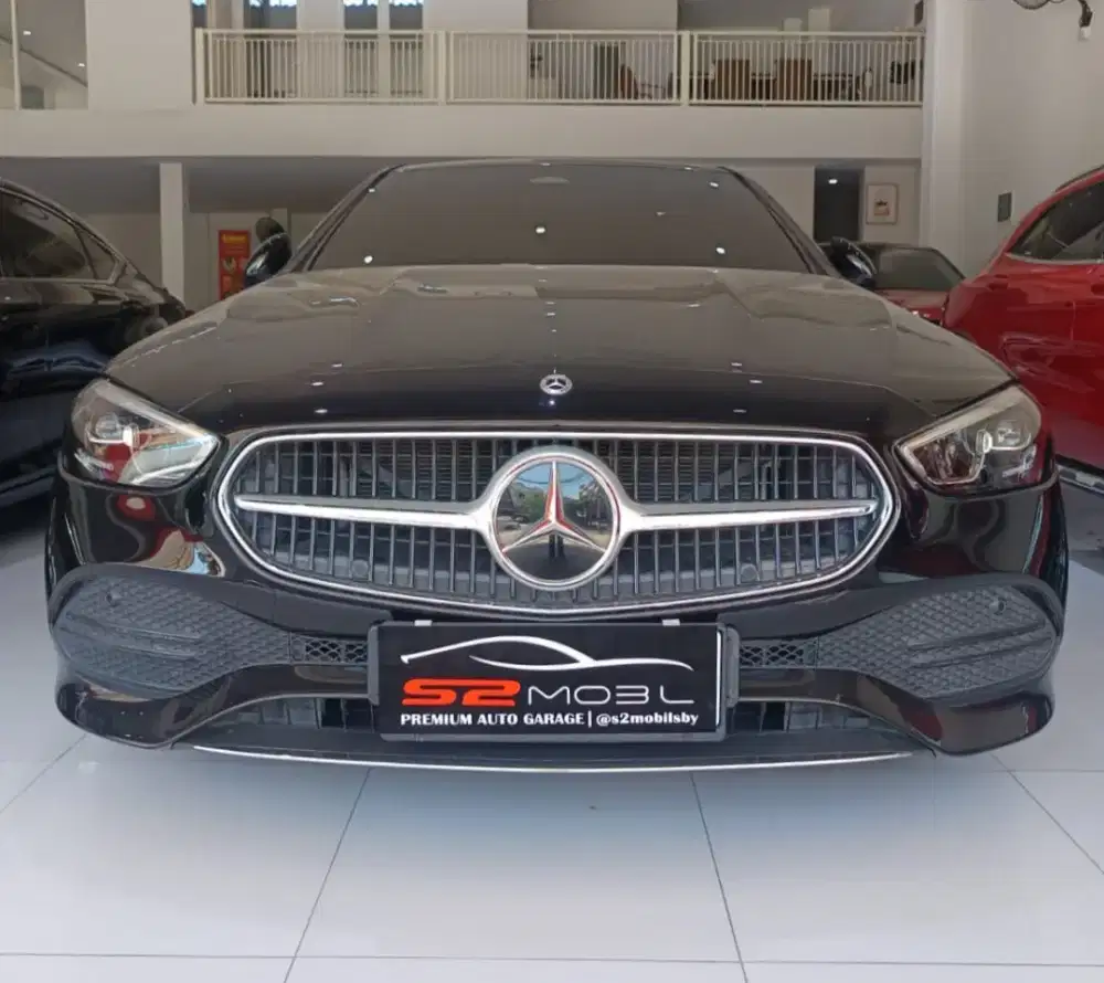 Mercedes-Benz C200 Avantgarde AT 2023 like New