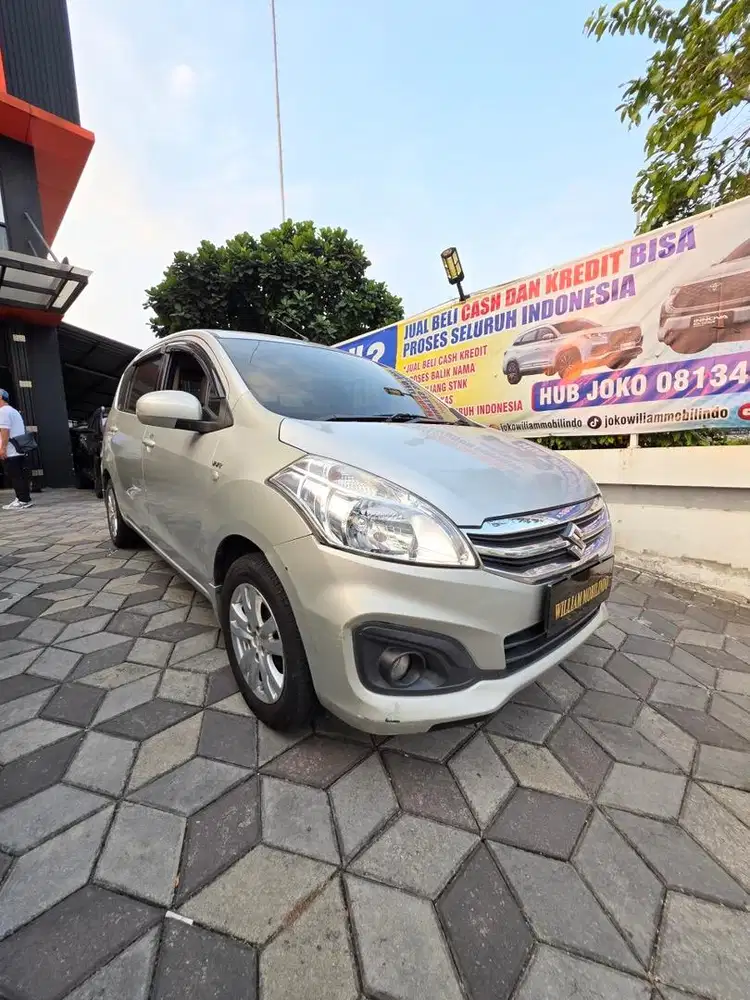 Ertiga GL matic tahun  2016