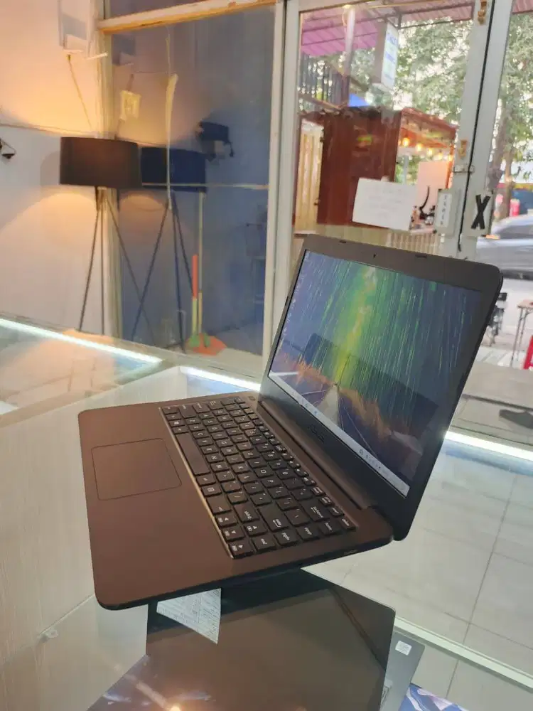 Laptop Asus VGA Ati Radeon Design
