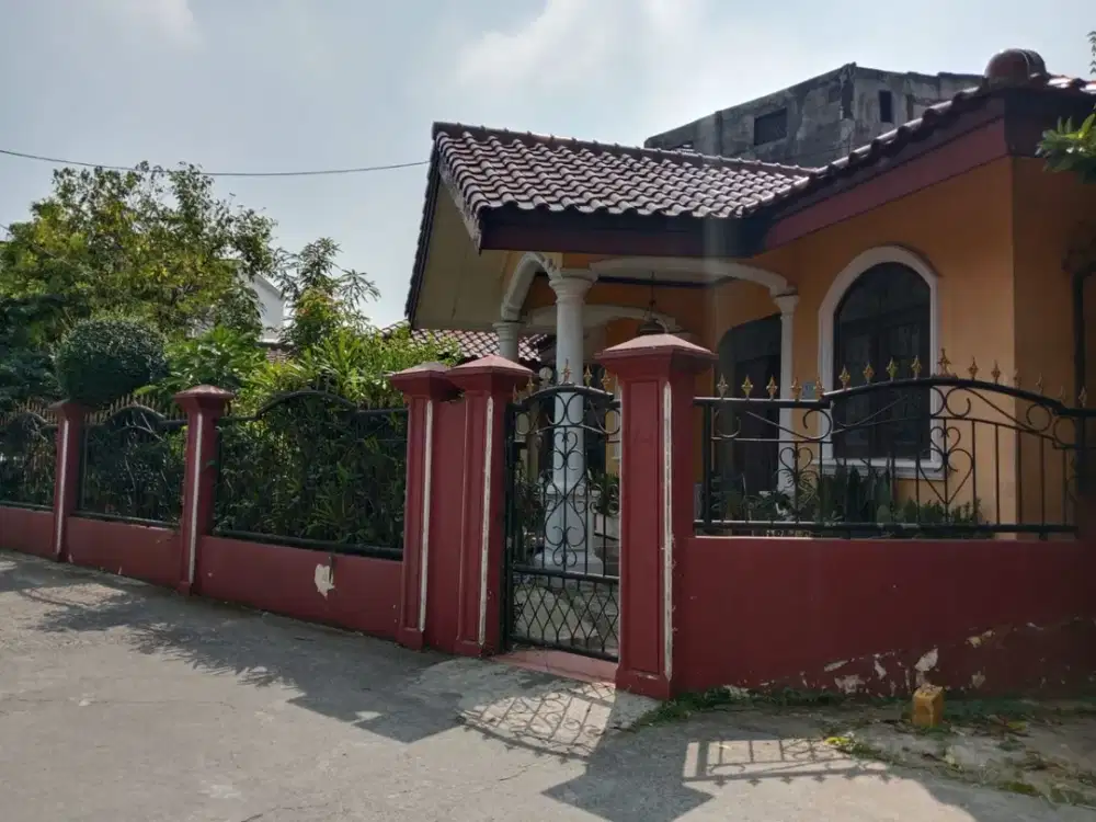 DIJUAL RUMAH MEWAH TAMAN LUAS PEKAYON JAYA BEKASI SELATAN