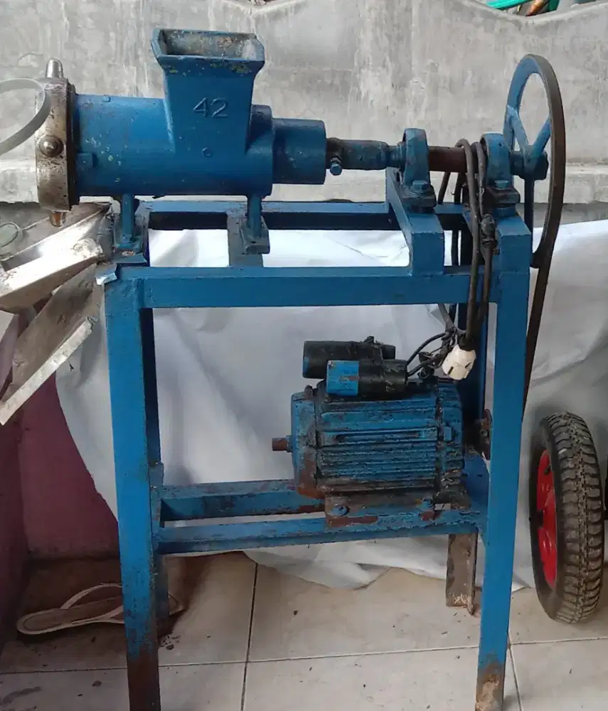 Mesin Cetak Pelet dan Giling Daging