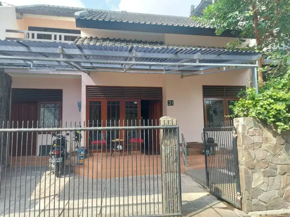 TERMURAH DIJUAL RUMAH 2 LANTAI SIAP HUNI DI TENGAH KOTA SAWAH KURUNG BANDUNG