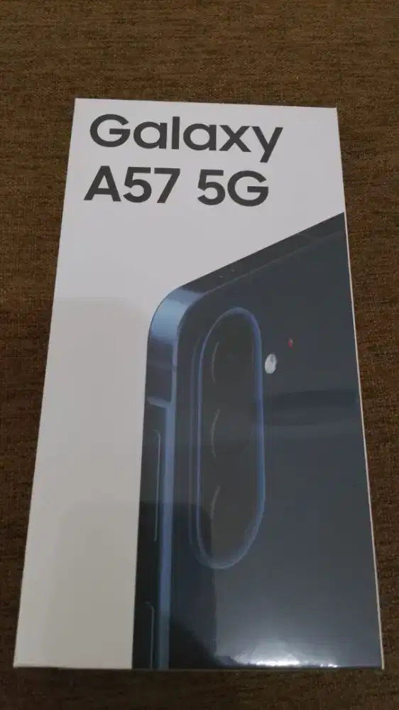 Samsung A57 Navy 8/256 GB (BNIB SEIN)