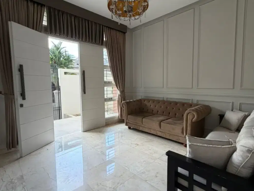 DIJUAL RUMAH MEWAH HOOK PULOMAS BARAT JAKARTA TIMUR