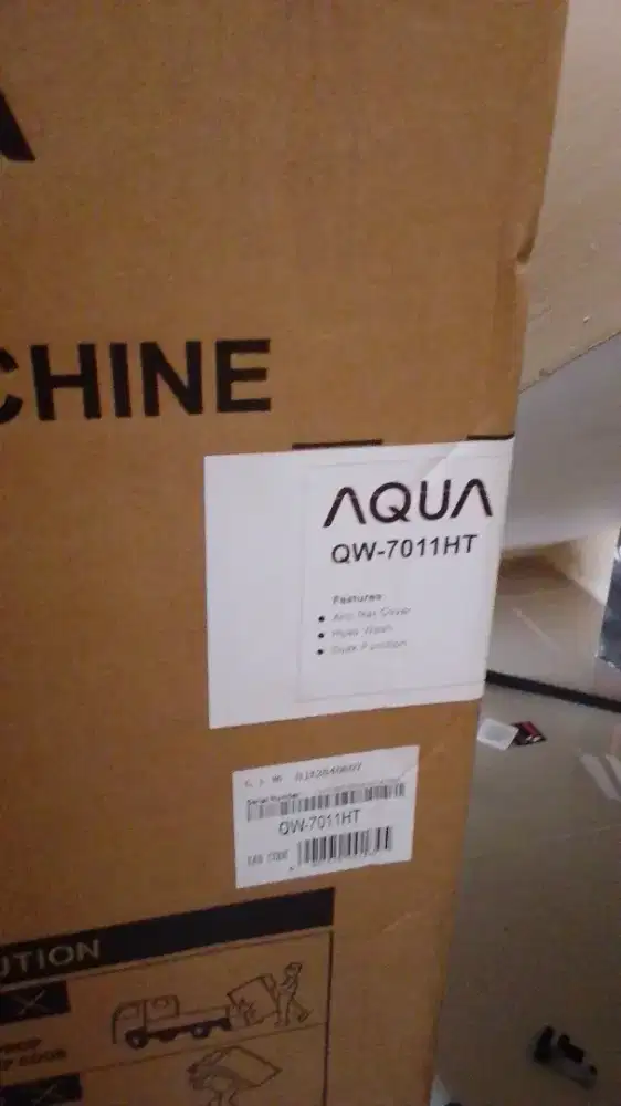 Mesin cuci Aqua 2 tabung
