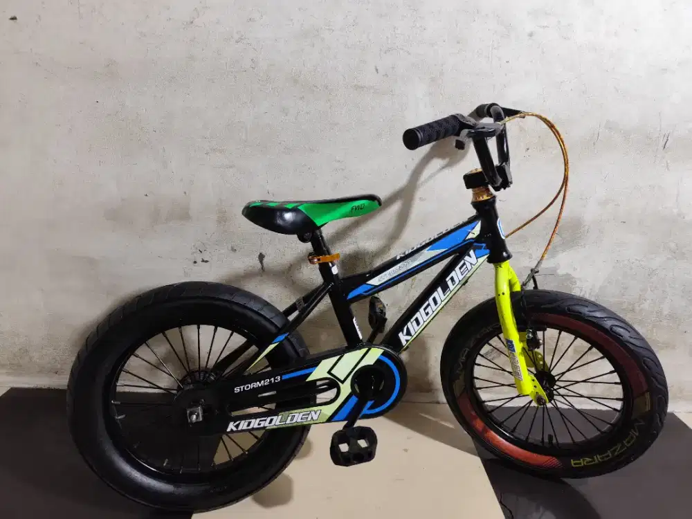 Sepeda bmx ukuran 16 ban jumbo siap pakai
