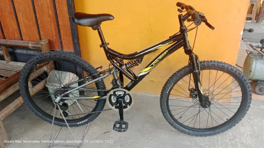 MTB fullsus polygon CYCLONE 24 unch original mulus
