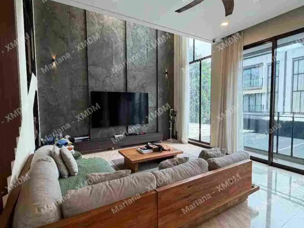RUMAH MEWAH 3 Lantai THE ZORA KIMORA, SUDAH DIRENOVASI