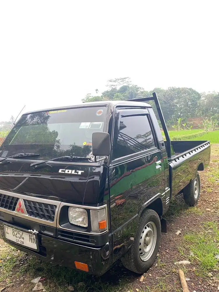 Dijual Cepat mobil pick up l300