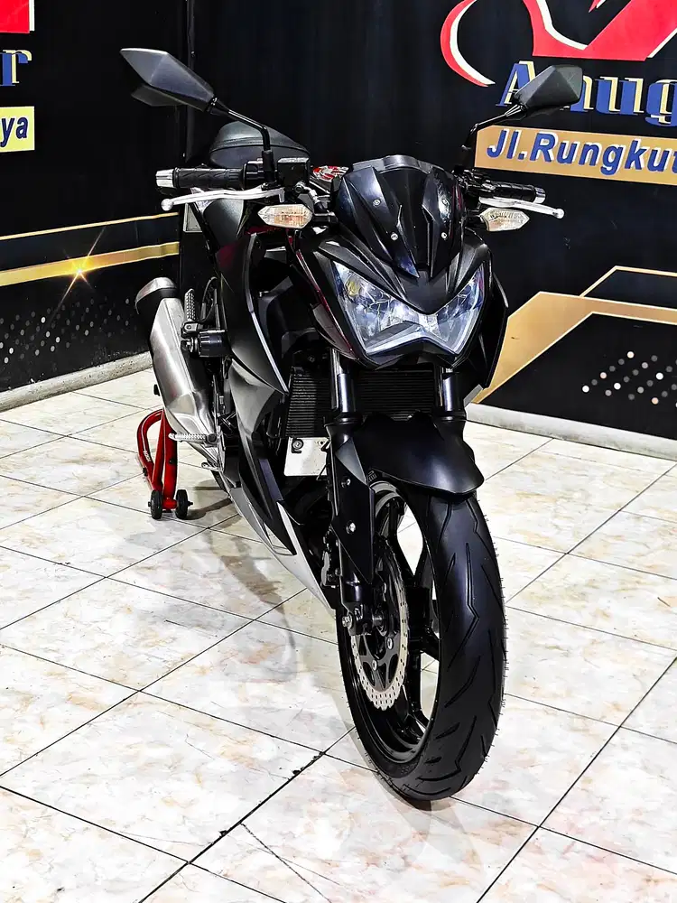 Ninja Z 250 2cilinder mulus mewah murah gas pol.Anugerah motor rungkut