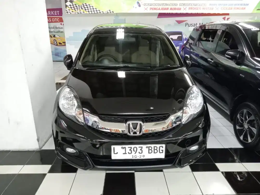 HONDA MOBILIO E AT 2014 HITAM MUTIARA
