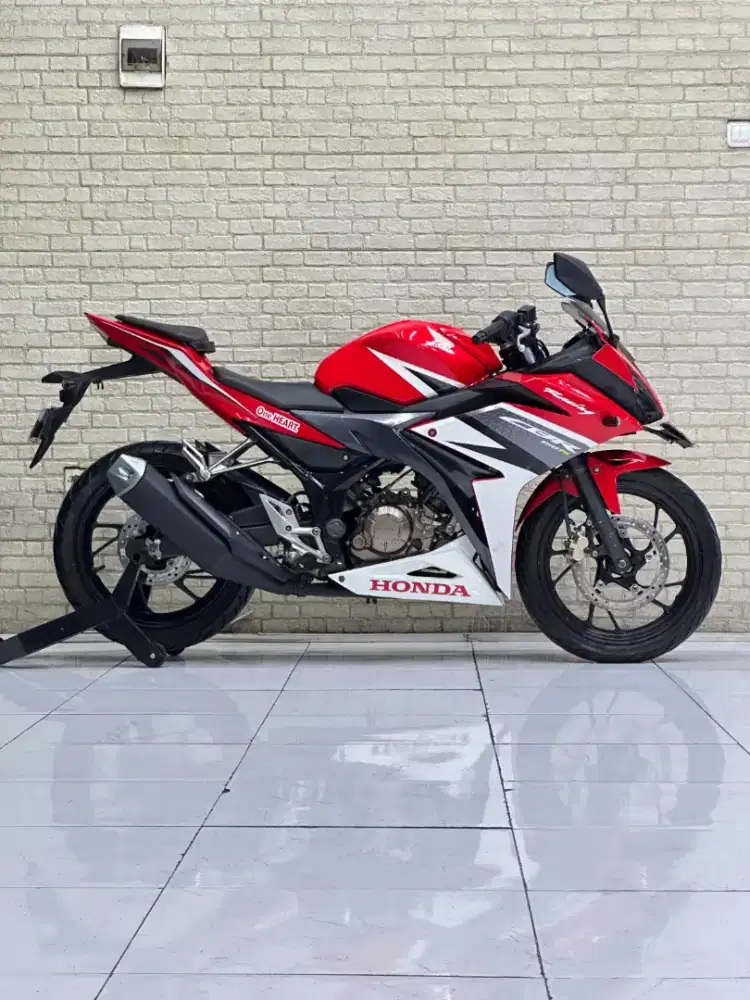 TERMURAH‼️ Honda CBR 150R LED 2016 Red Racing Plat Baru mustika Malang