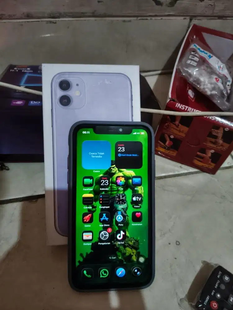 Iphone 11 64gb ungu