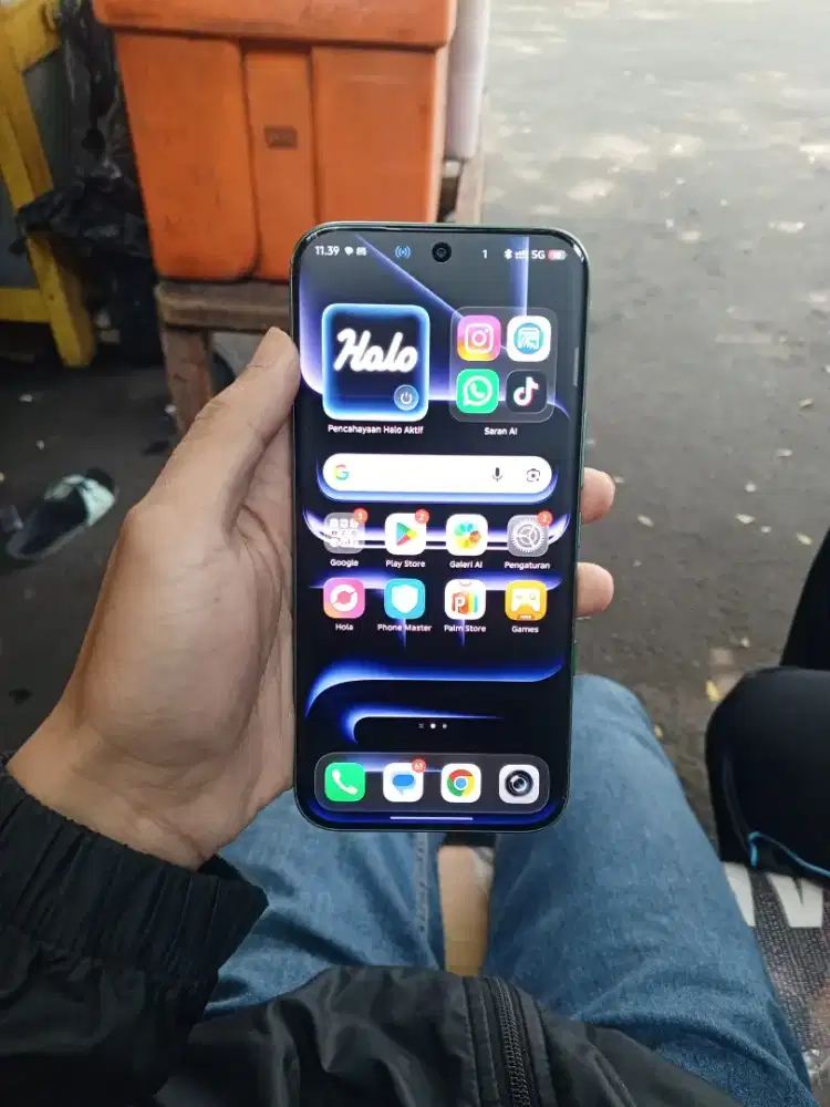 Infinix note EDGE