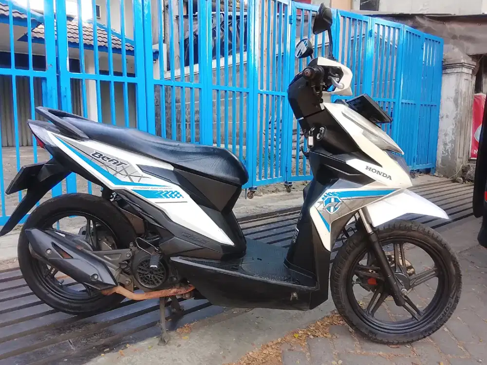 Honda Beat ECO Digital 2016  Putih Mulus Pajak Isi Panjang Lengkap