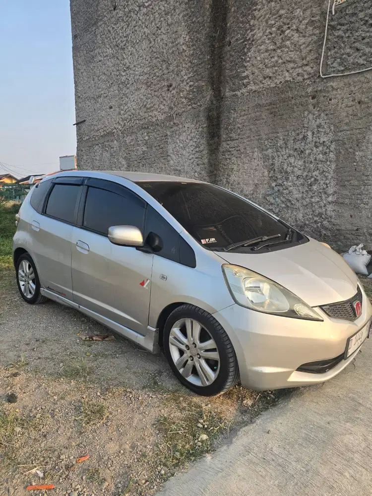 Jual cepat honda jazz tive s 2008