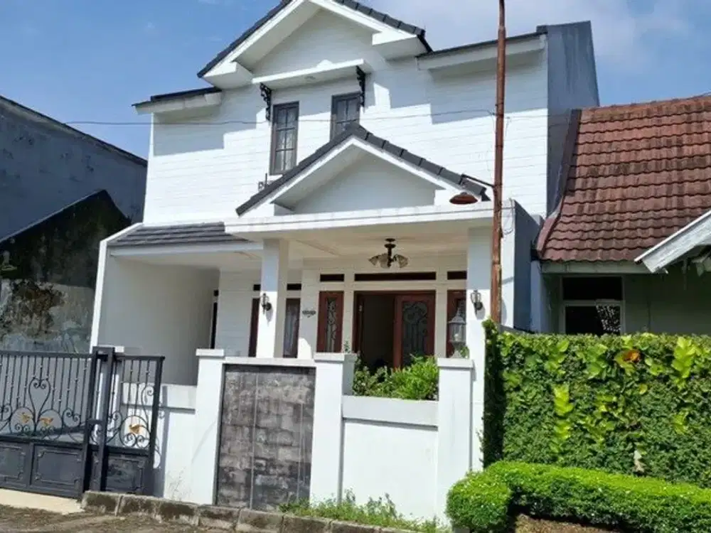 Dijual Rumah Semi Furnish di Perum Griya Perwita Wisata, Ngaglik Sleman
