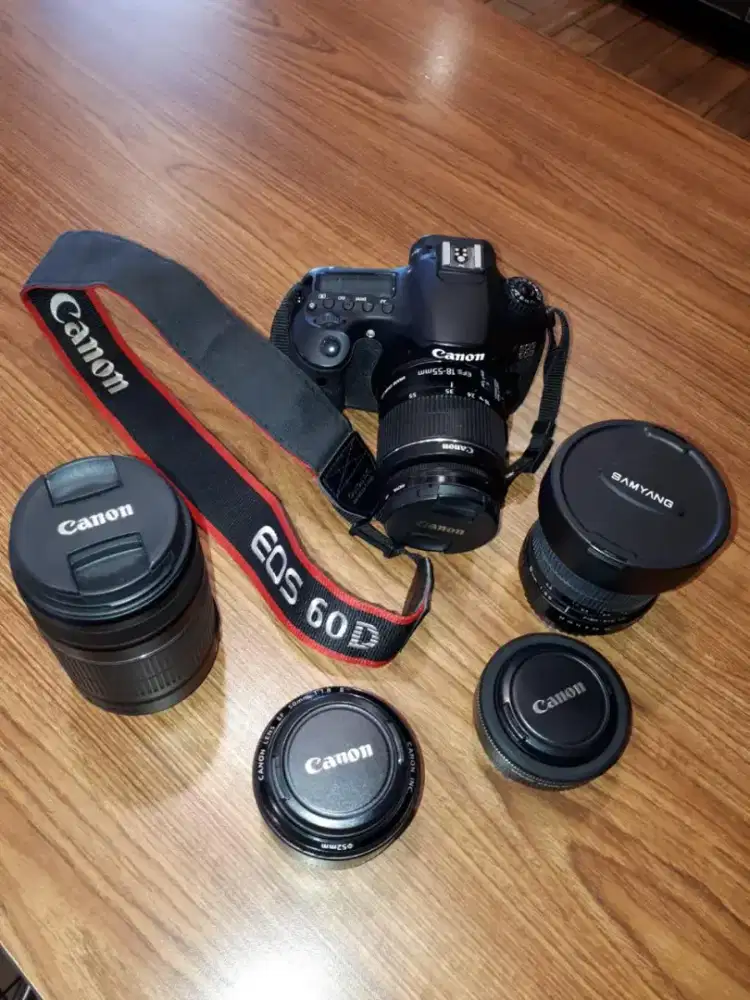 Dijual Canon EOS 80D berikut lensa lensa populer