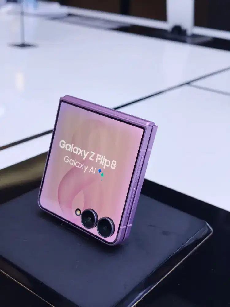 KREDIT SAMSUNG ZFLIP 8 BUNGA 0% CUKUP KTP