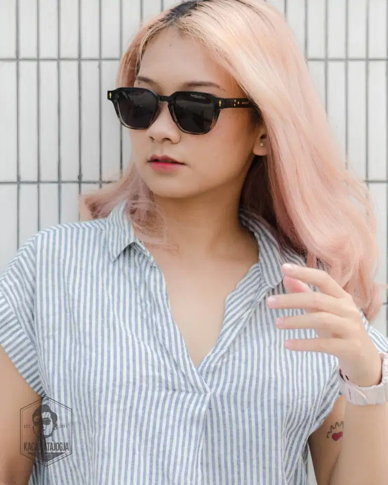 Kacamata Jogja - Sunglasses Kotak Tebal Premium - Eksha 01