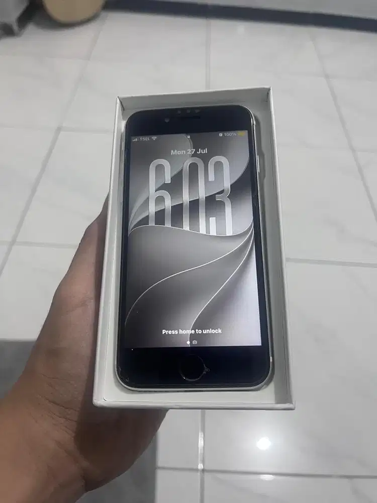 iPhone SE 2020/64GB Beacukai