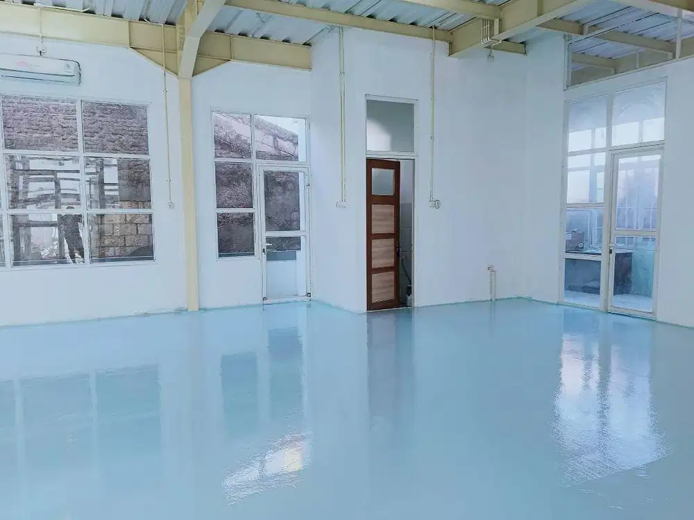 Epoxy cat lantai