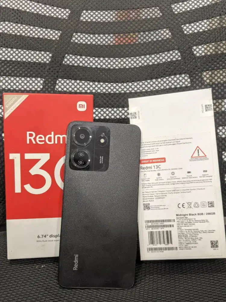 Redmi 13c Ram 8+8/256GB Murah Lengkap Cek foto