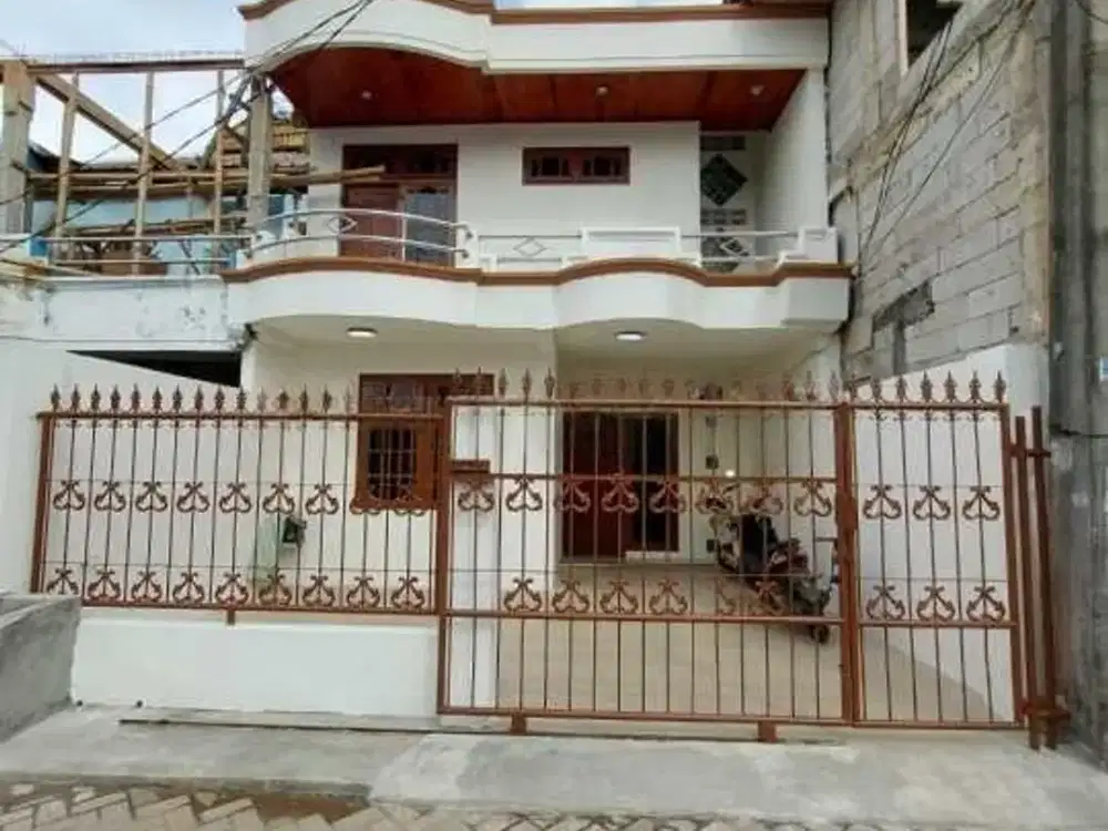 Taman Harapan Baru, 8X20, 2Lantai,Shm, Murah