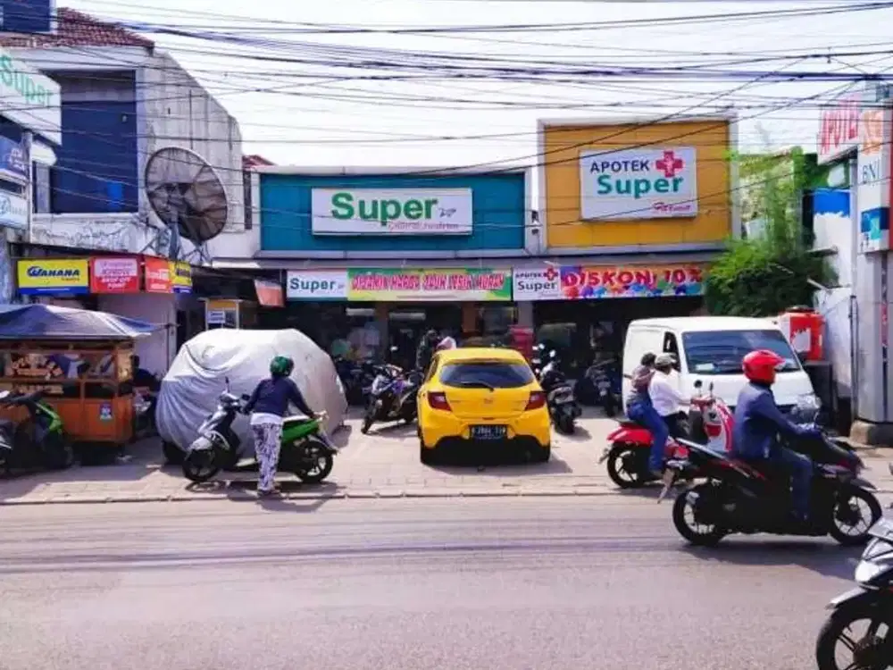 Ruko Luas 405M Jalan Raya, Bonus Apotik dan Minimarket, Strategis, SHM