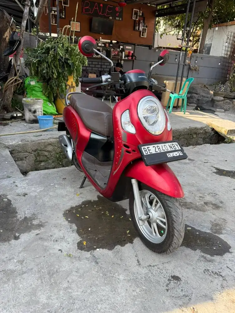 HONDA SCOOPY KEYLESS 2024 PAJAK HIDUP