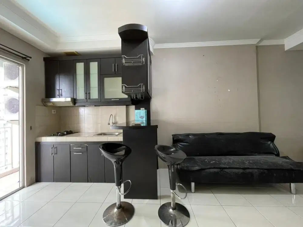 Dijual unit apartemen MGR2, 2BR, view kolam
