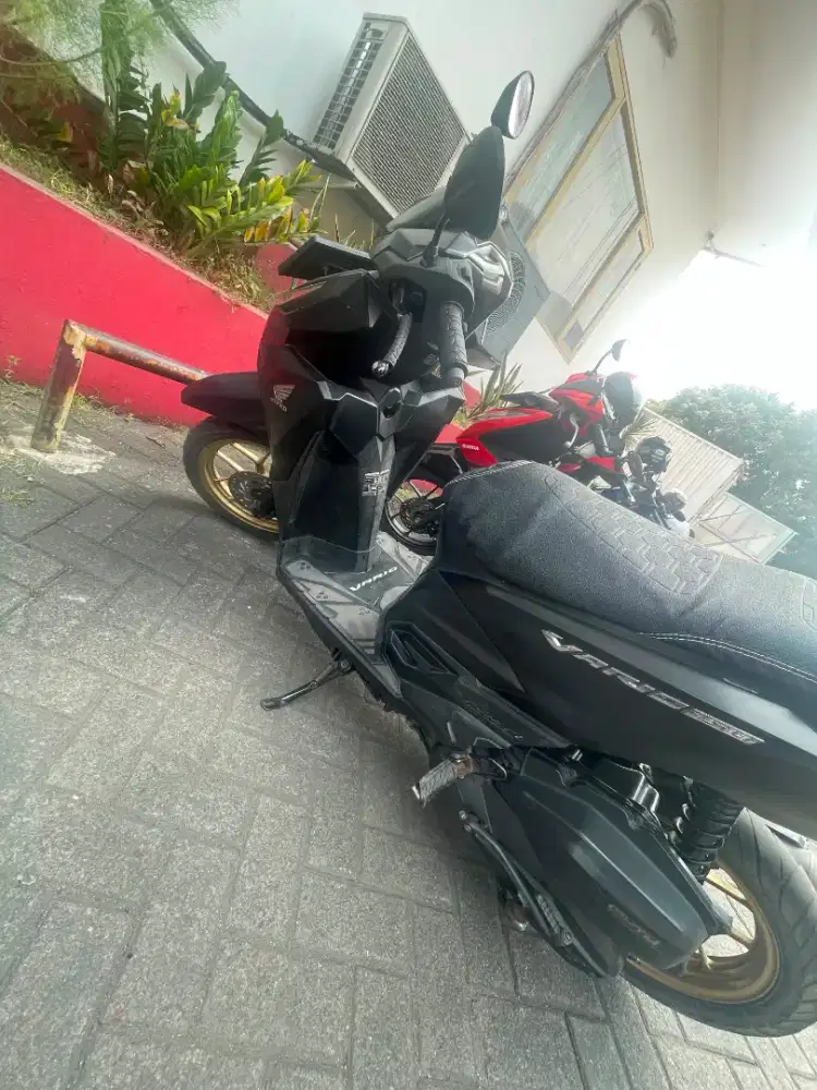 Honda VARIO LED 150
