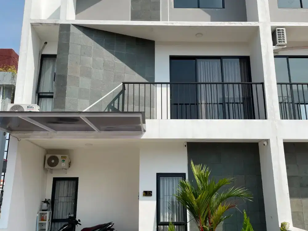 Rumah Scandinavian Kekinian Nempel Jalan Solo Tawangmangu