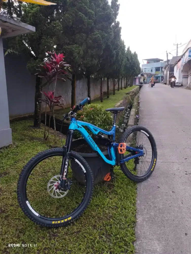 Sepeda thrill richocet T140
