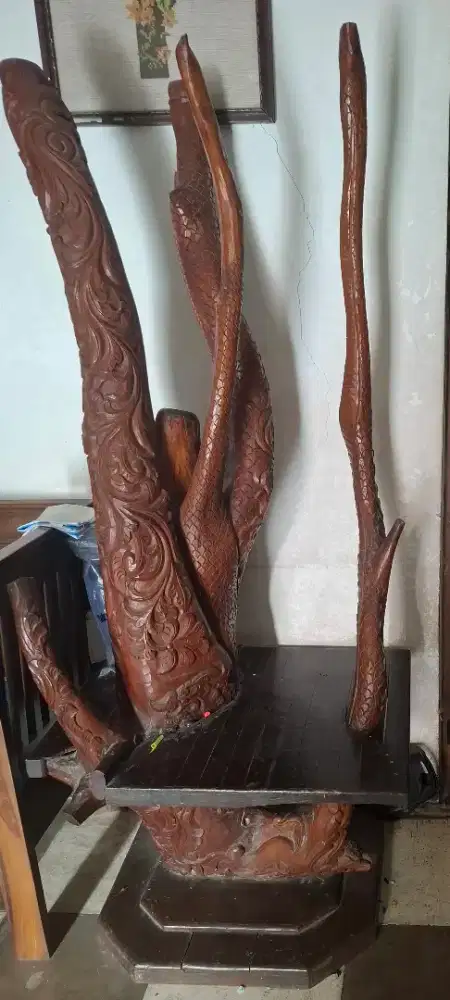 Barang antik kayu