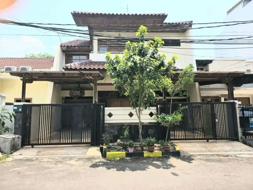 Rumah Klp Gading, Strategis, Lantai Marmer, Jln Lebar 3Mobil,