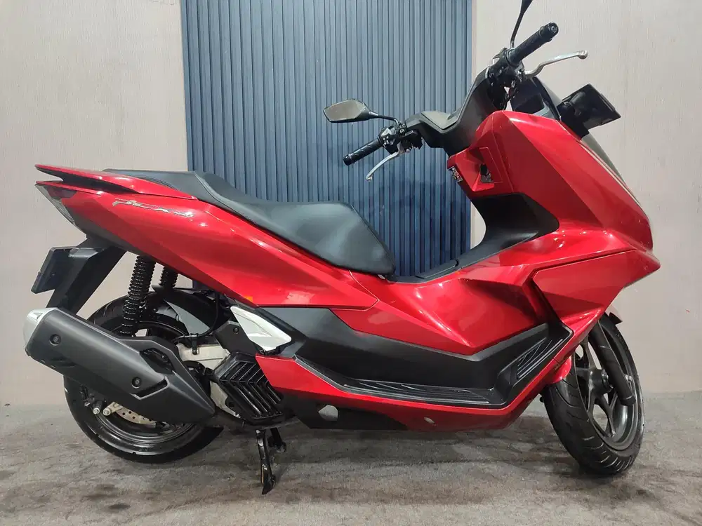 PCX 160 CBS 2025 LIKE NEW mulus terawat siap pakai...
