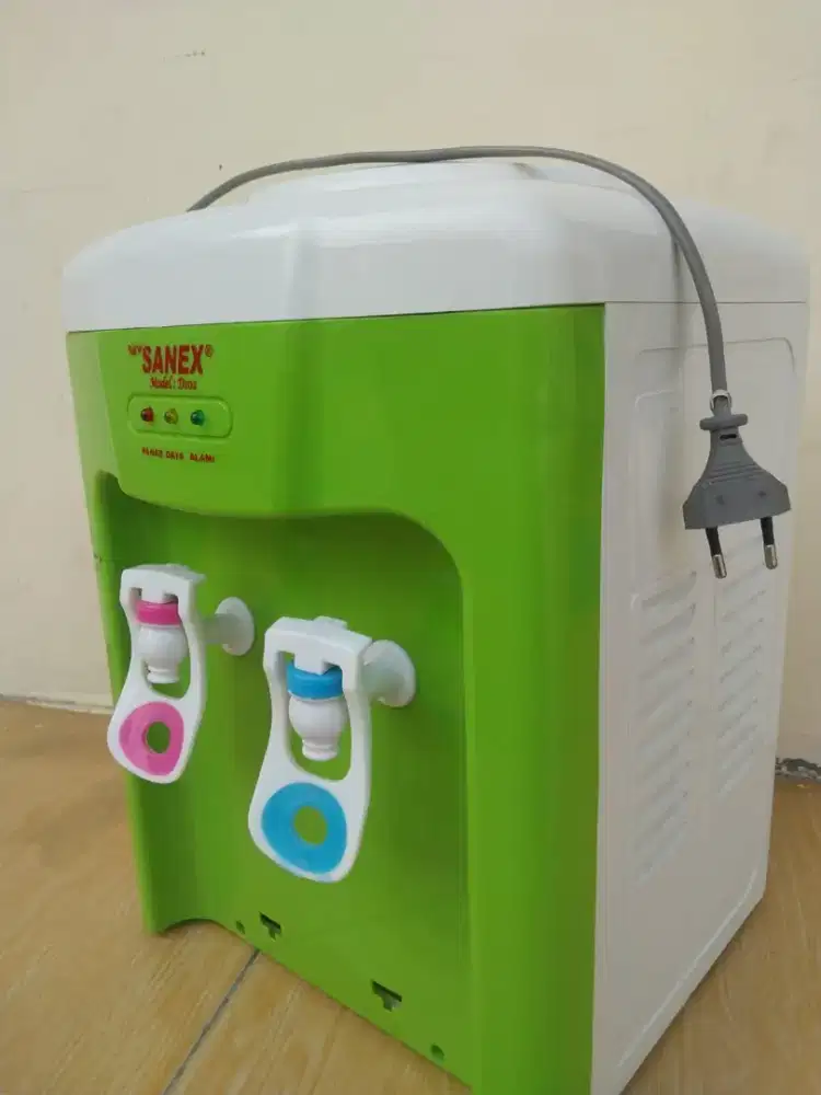 Dispenser second