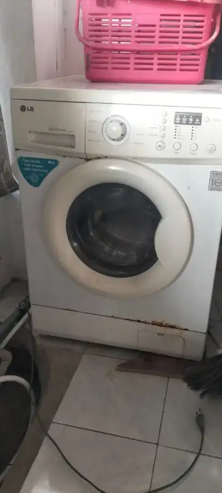 Di jual mesin cuci bekas
