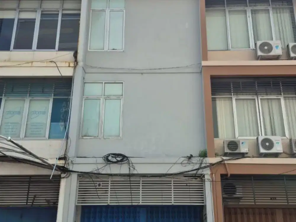 Dijual Ruko SCC di Raya kali Rungkut samping Trans (VN)