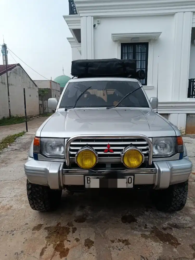 Mitsubishi pajero 1997 MT v6 3000