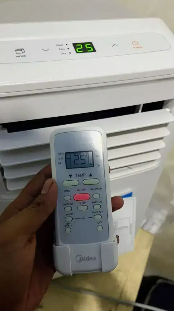 FORSALE AC PORTABLE 0,5PK.