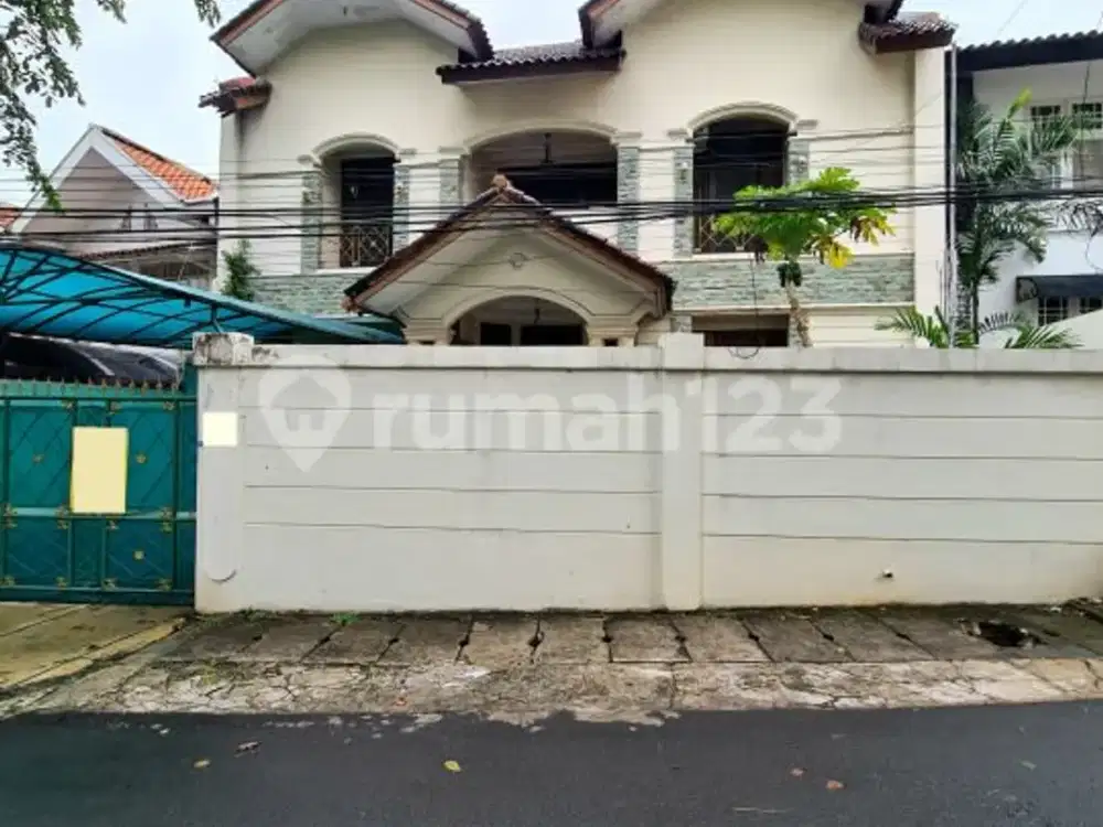Tebet Timur, Rumah Siap Huni, Akses Jalan 3 Mobil Lebar