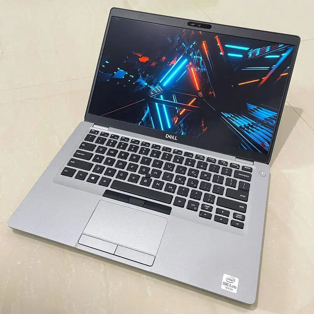 Laptop Dell i5-10310U RAM 8GB / 256GB NMVe Bezzeless (1920x1080) MULUS