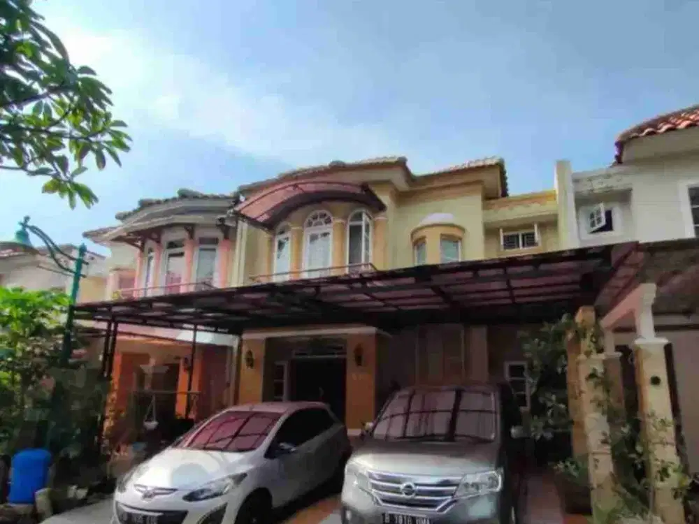 rumah raffles hills cibubur dekat tol dan mall TSM strategis