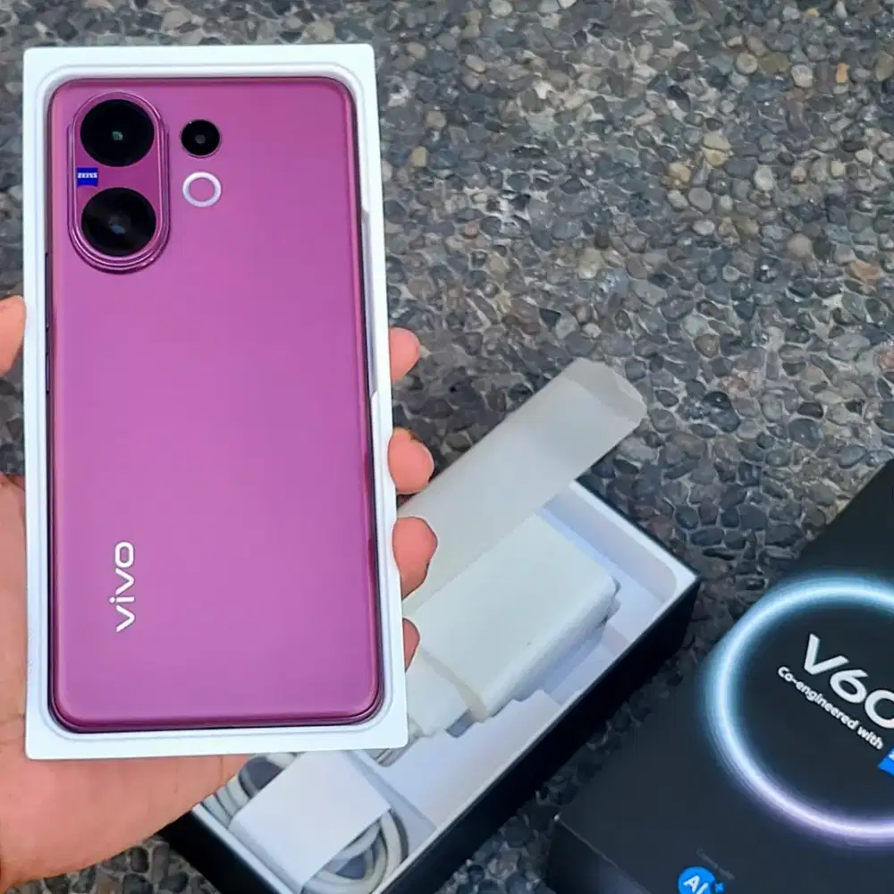 Vivo V60 5G 8/256 Istimewa Garansi On