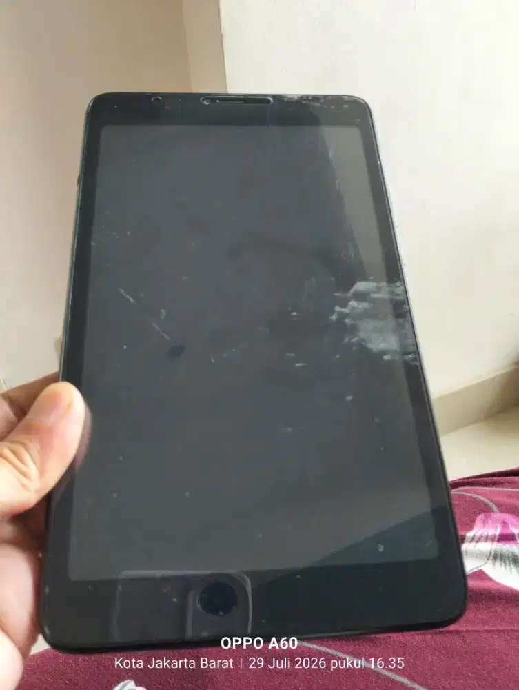 Tablet  merek Advan