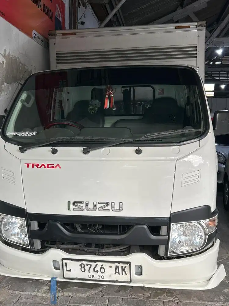 Isuzu Traga Box th 2020