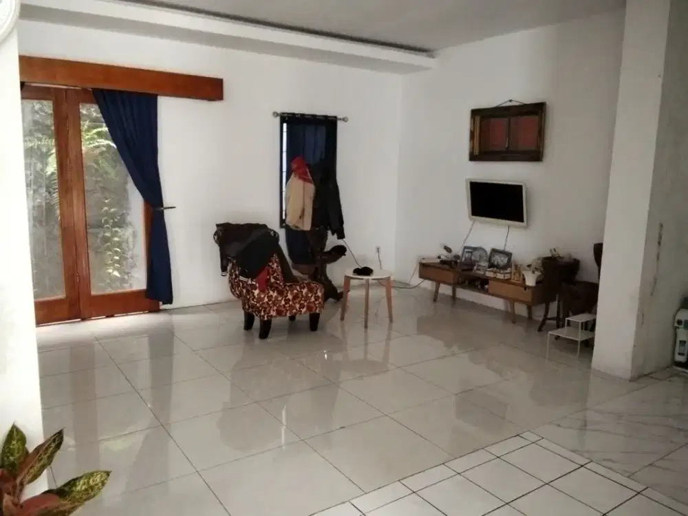 TERMURAH DIJUAL RUMAH 2 LANTAI NYAMAN SIAP HUNI SETIABUDI REGENCY BANDUNG